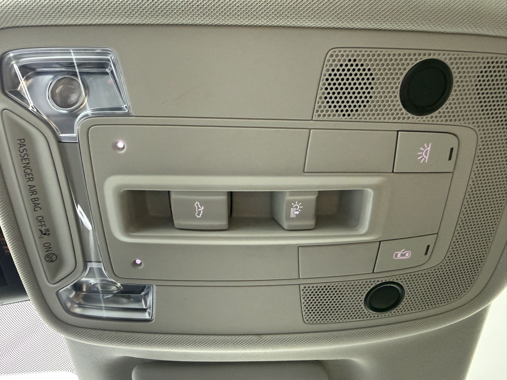 Audi Q3 2022 car image #14