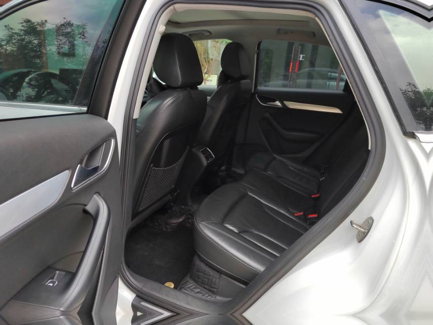 Audi Q3 2015 #8 Audi Q3 2015 car image #8