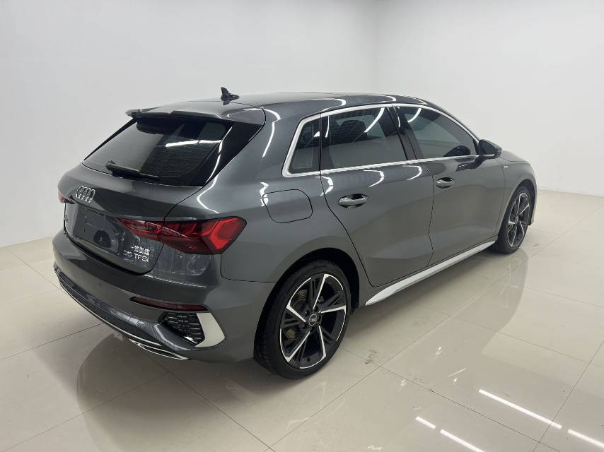 Audi A3 2023 car image #4