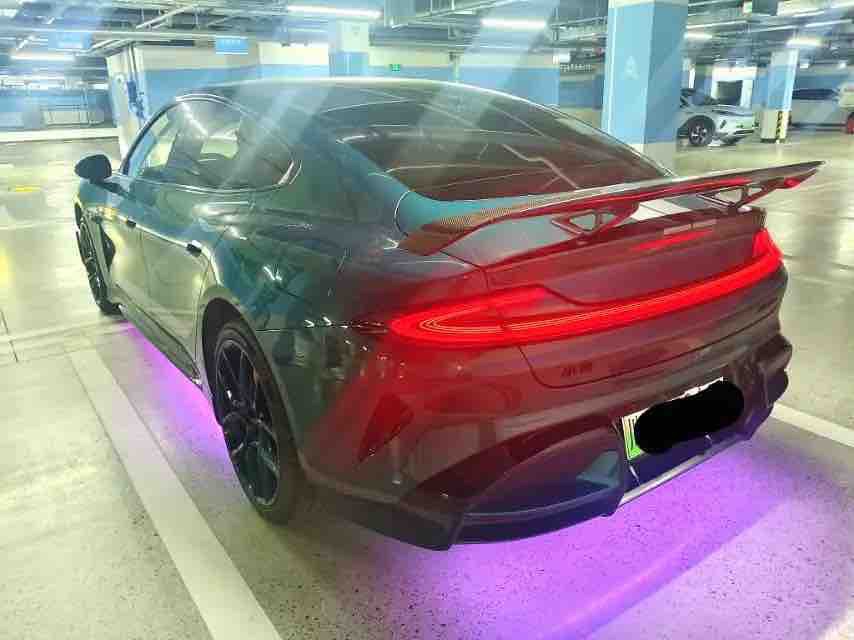 小米汽车 小米SU7 Ultra 2025 汽车图片 #3