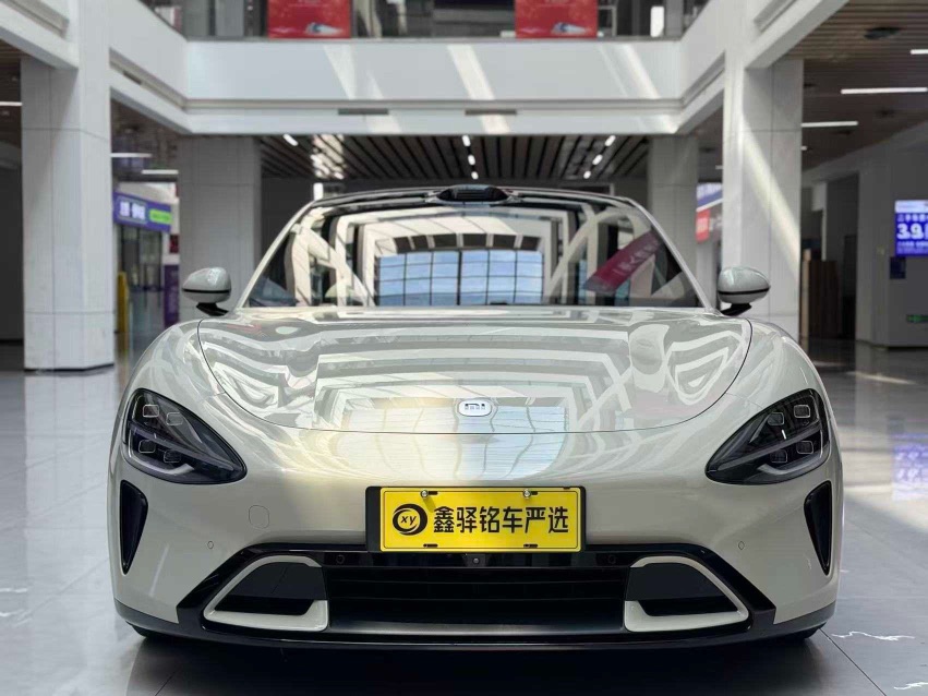 MI SU7 2024 car image #2