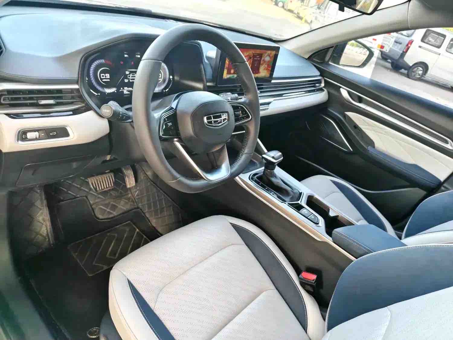 GEELY Emgrand 2023 #4 GEELY Emgrand 2023 car image #4