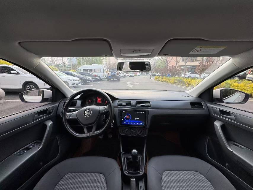 Volkswagen Santana 2017 #2 Volkswagen Santana 2017 car image #2