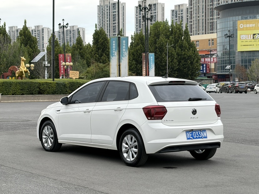 Volkswagen Polo 2021 car image #7