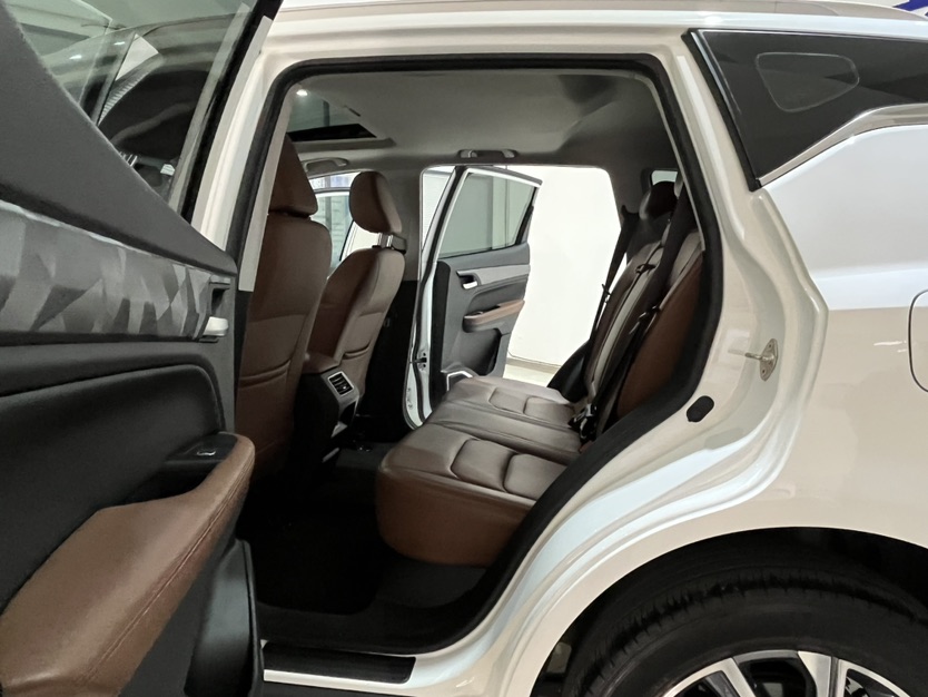 GEELY Vision X6 2023 #7 GEELY Vision X6 2023 car image #7