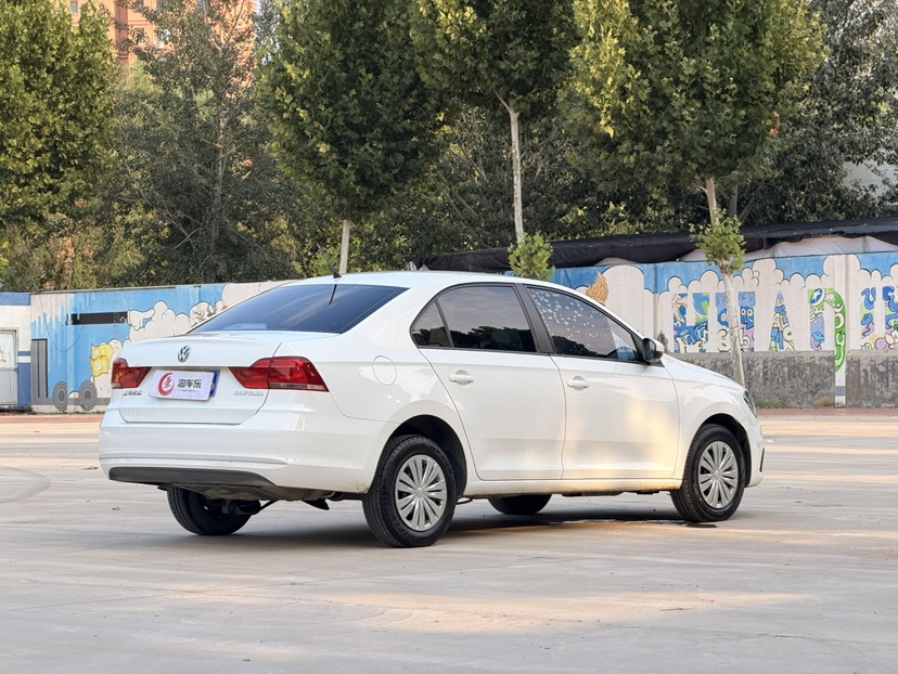 Volkswagen Santana 2021 car image #16
