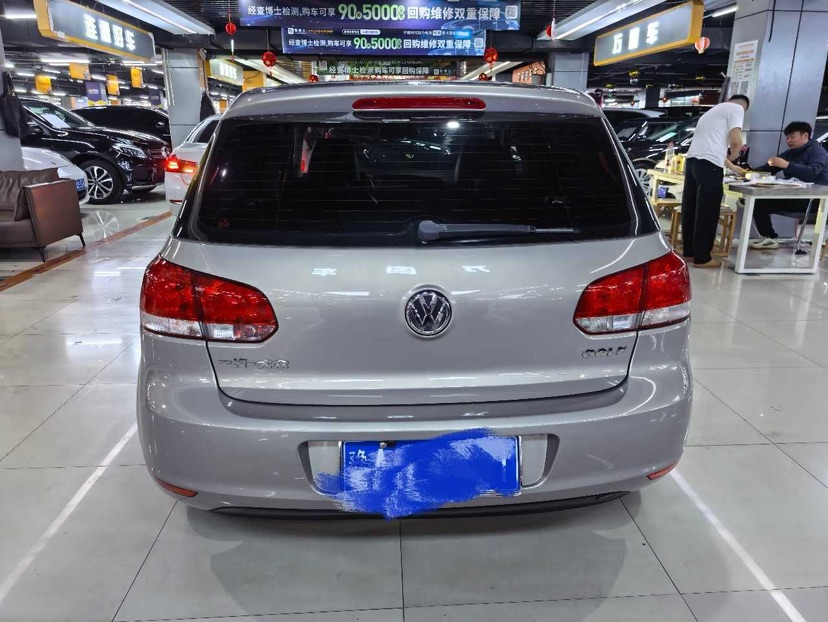 Volkswagen Golf 2013 car image #7
