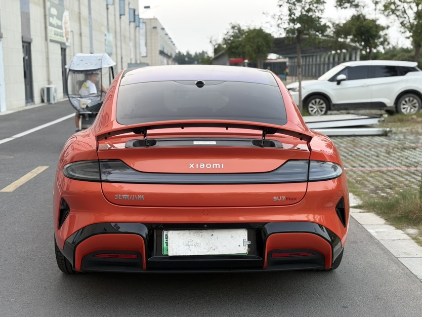 MI SU7 2024 car image #8