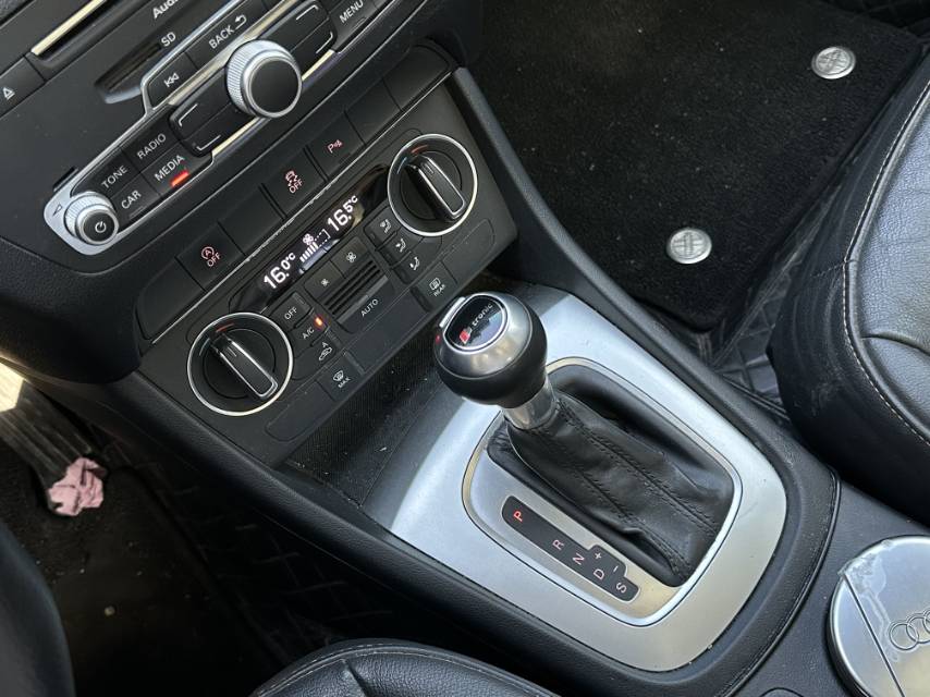 Audi Q3 2019 #6 Audi Q3 2019 car image #6