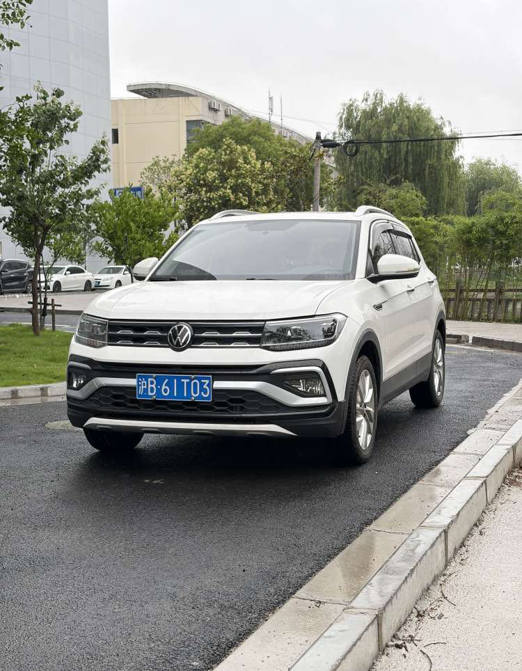 Volkswagen T-Cross 2021 Volkswagen T-Cross 2021 car image