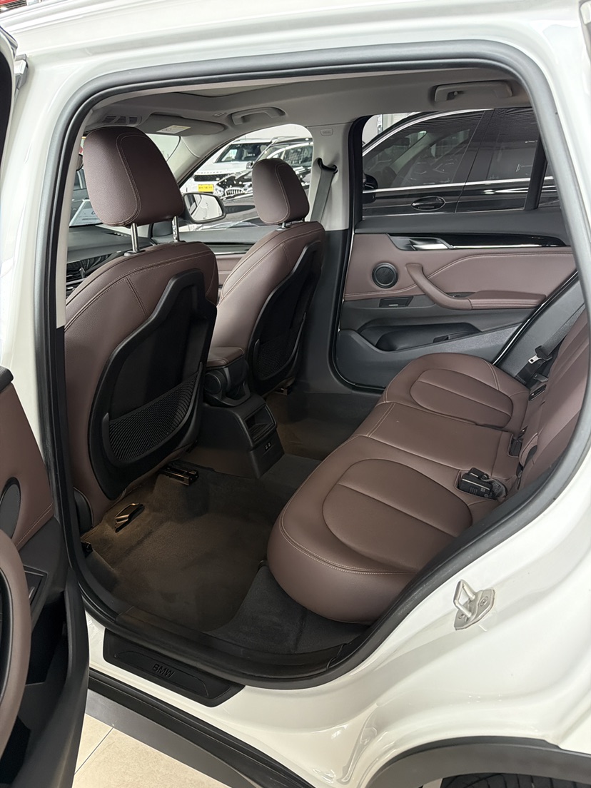 BMW X1 2020 #3 BMW X1 2020 car image #3