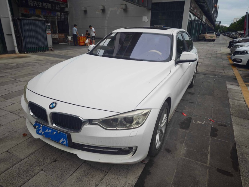 BMW 3 Series 2015 car image 