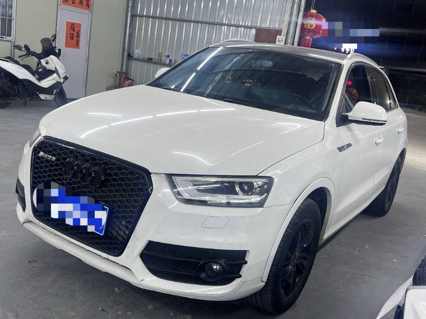 Audi Q3 2014 immagine di auto 