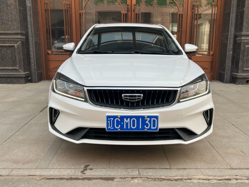 GEELY Emgrand 2021 car image #2