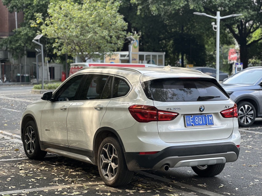 BMW X1 2018 #3 BMW X1 2018 car image #3