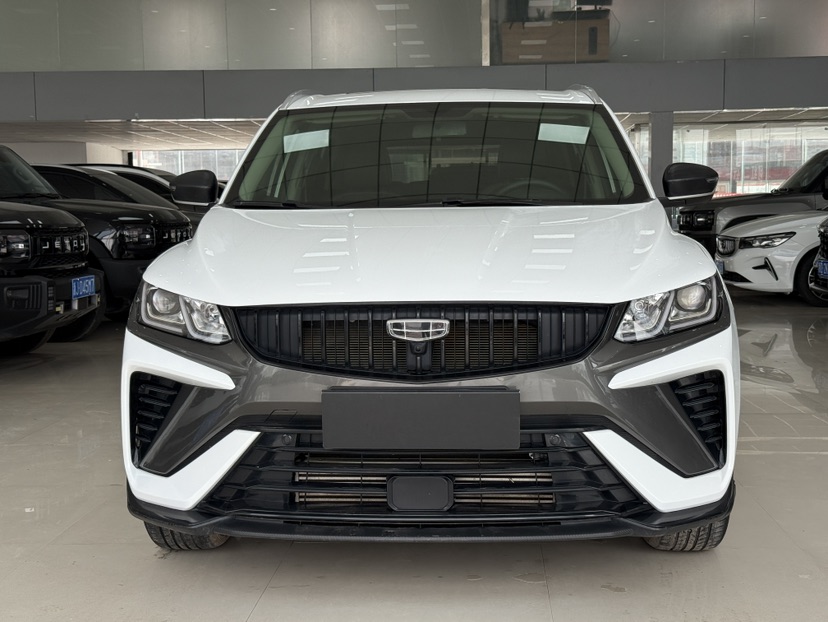GEELY Coolray 2024 car image #2