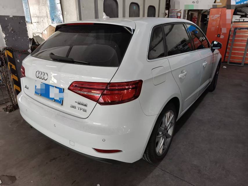 Audi A3 2017 car image #6