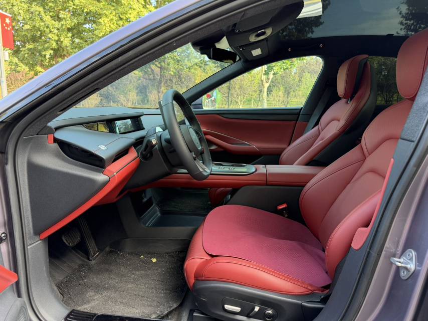 MI SU7 2025 car image #4