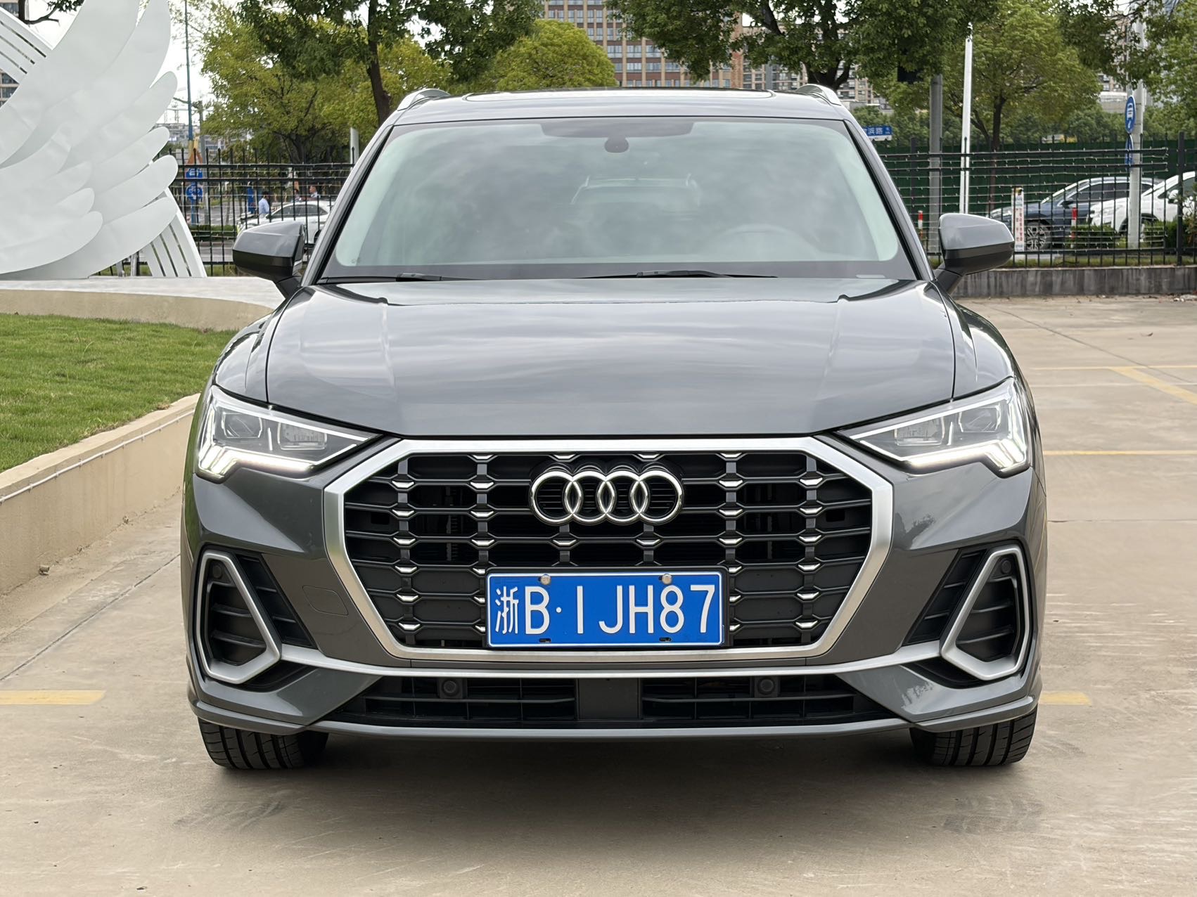 Audi Q3 2022 #2 Audi Q3 2022 car image #2