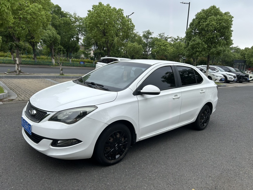 Chery Arrizo 3 2015 Chery Arrizo 3 2015 immagine di auto