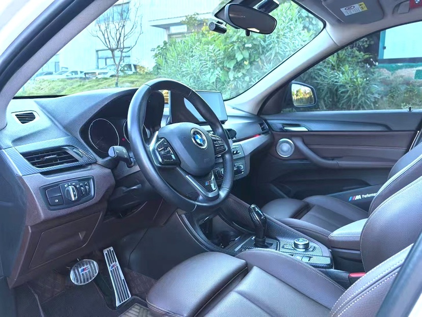BMW X1 2022 #4 BMW X1 2022 car image #4