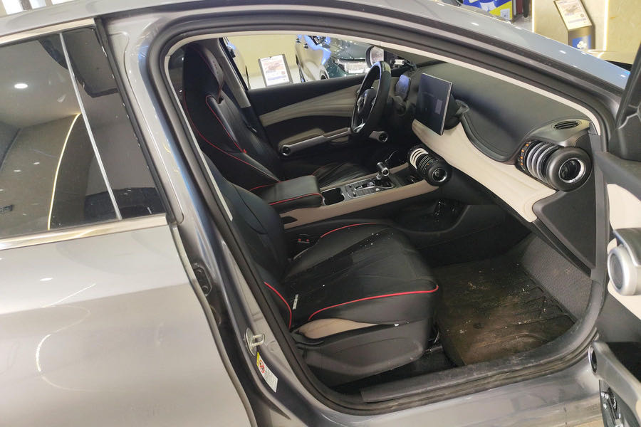 BYD Yuan Plus 2025 #4 BYD Yuan Plus 2025 imagen de coche #4