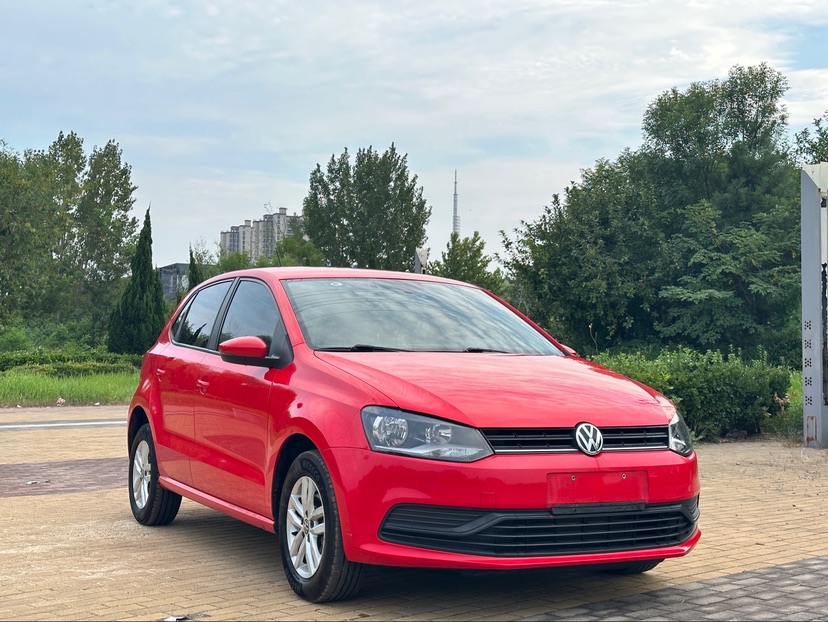 Volkswagen Polo 2018 car image #3