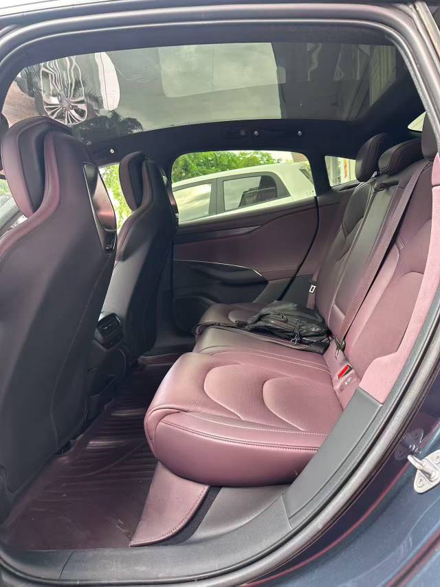 MI SU7 2024 car image #4