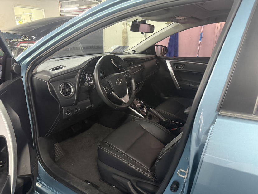 Toyota Corolla 2018 #2 Toyota Corolla 2018 car image #2