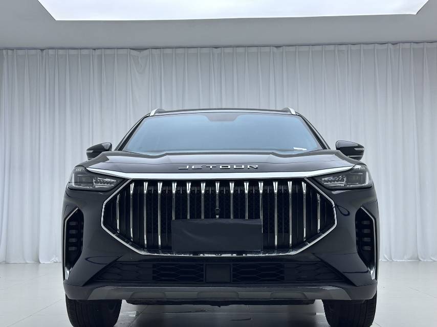 Jetour X70 PLUS 2023 #2 Jetour X70 PLUS 2023 car image #2