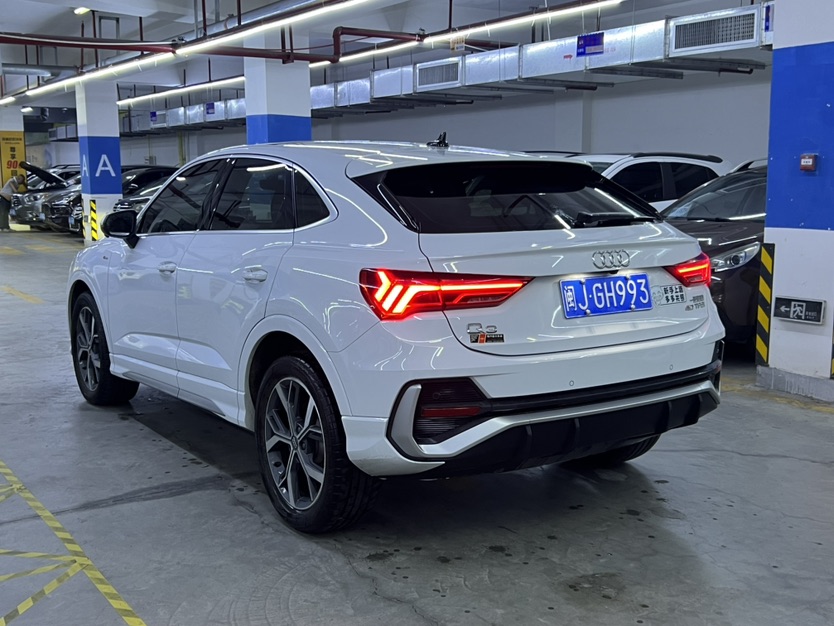 Audi Q3 Sportback 2021 #8 Audi Q3 Sportback 2021 car image #8