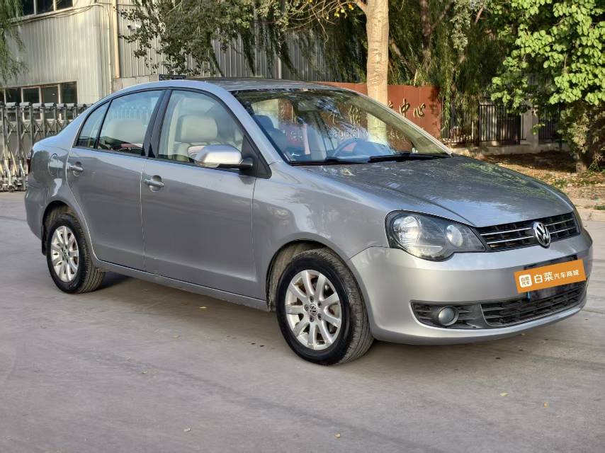 Volkswagen Polo 2011 #3 Volkswagen Polo 2011 car image #3