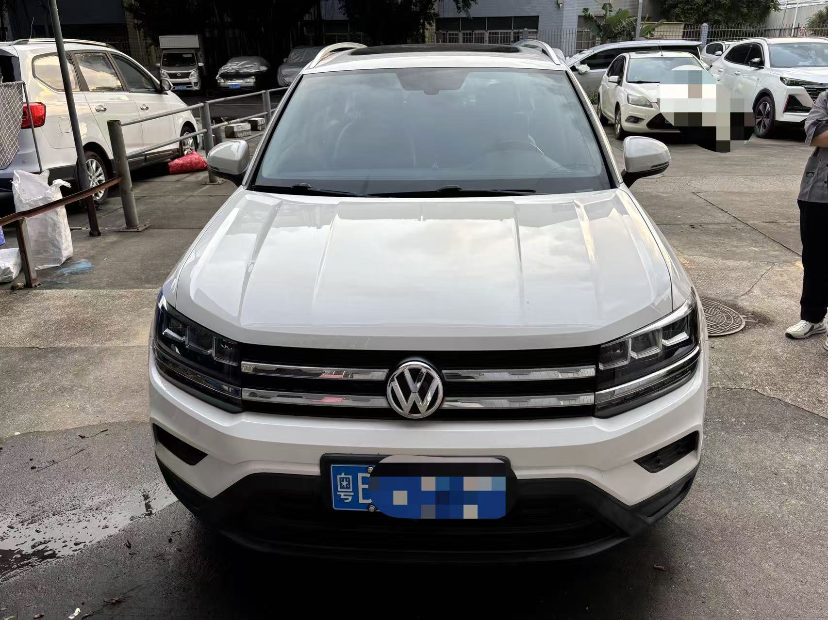 Volkswagen Tharu 2020 #2 Volkswagen Tharu 2020 car image #2