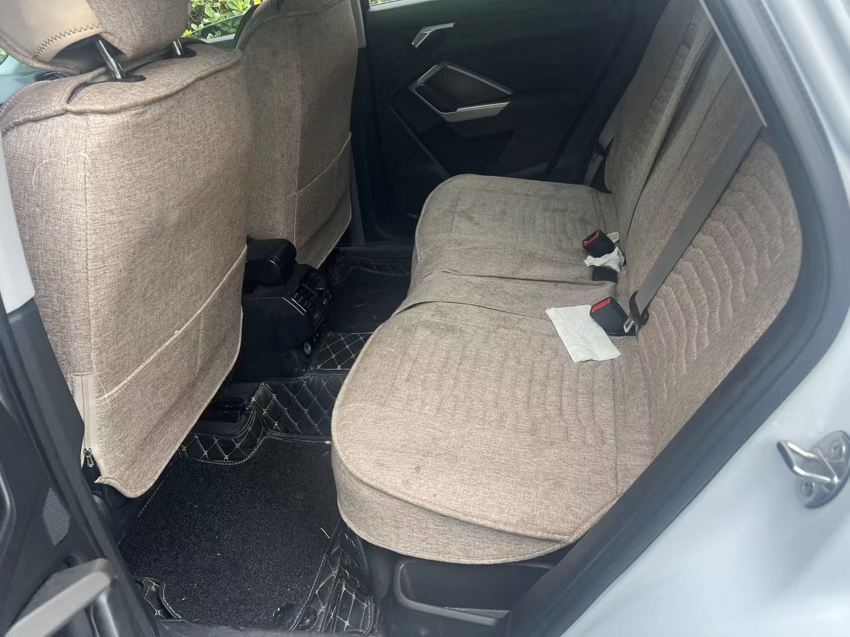Audi Q3 2022 car image #7