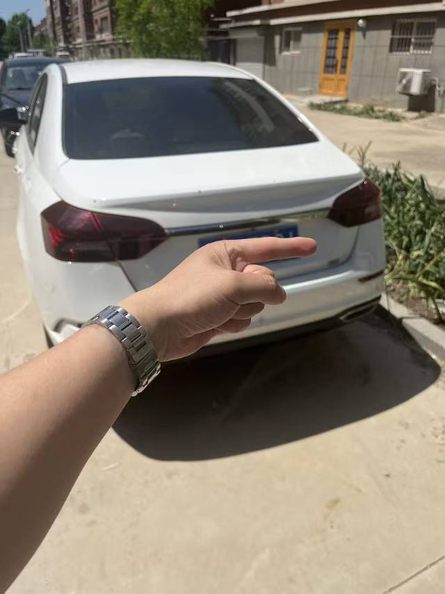 GEELY Emgrand 2021 #3 GEELY Emgrand 2021 car image #3