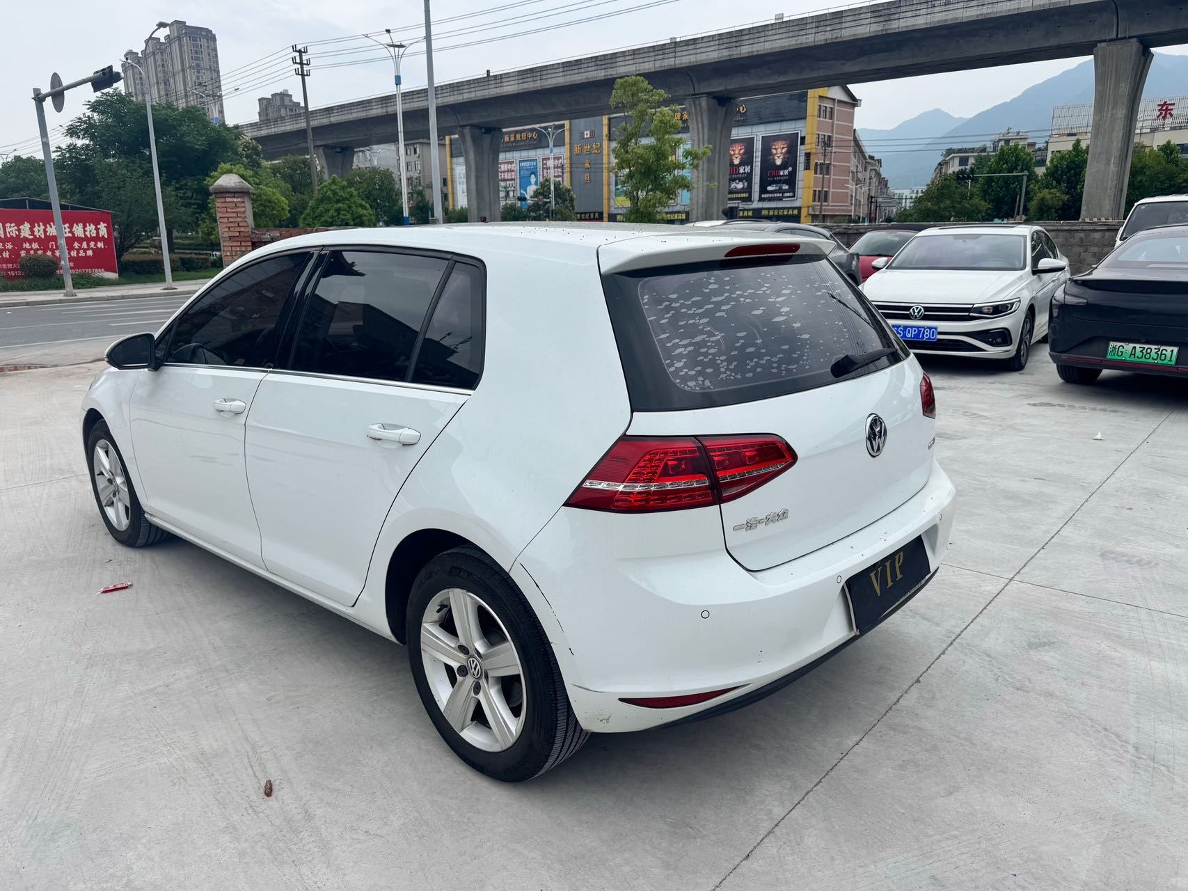 Volkswagen Golf 2016 car image #7
