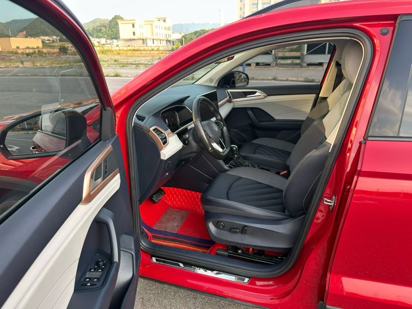 Volkswagen Tharu 2023 car image #3