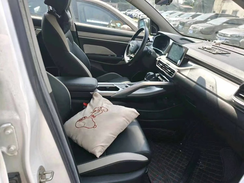 GEELY Coolray 2020 #4 GEELY Coolray 2020 car image #4