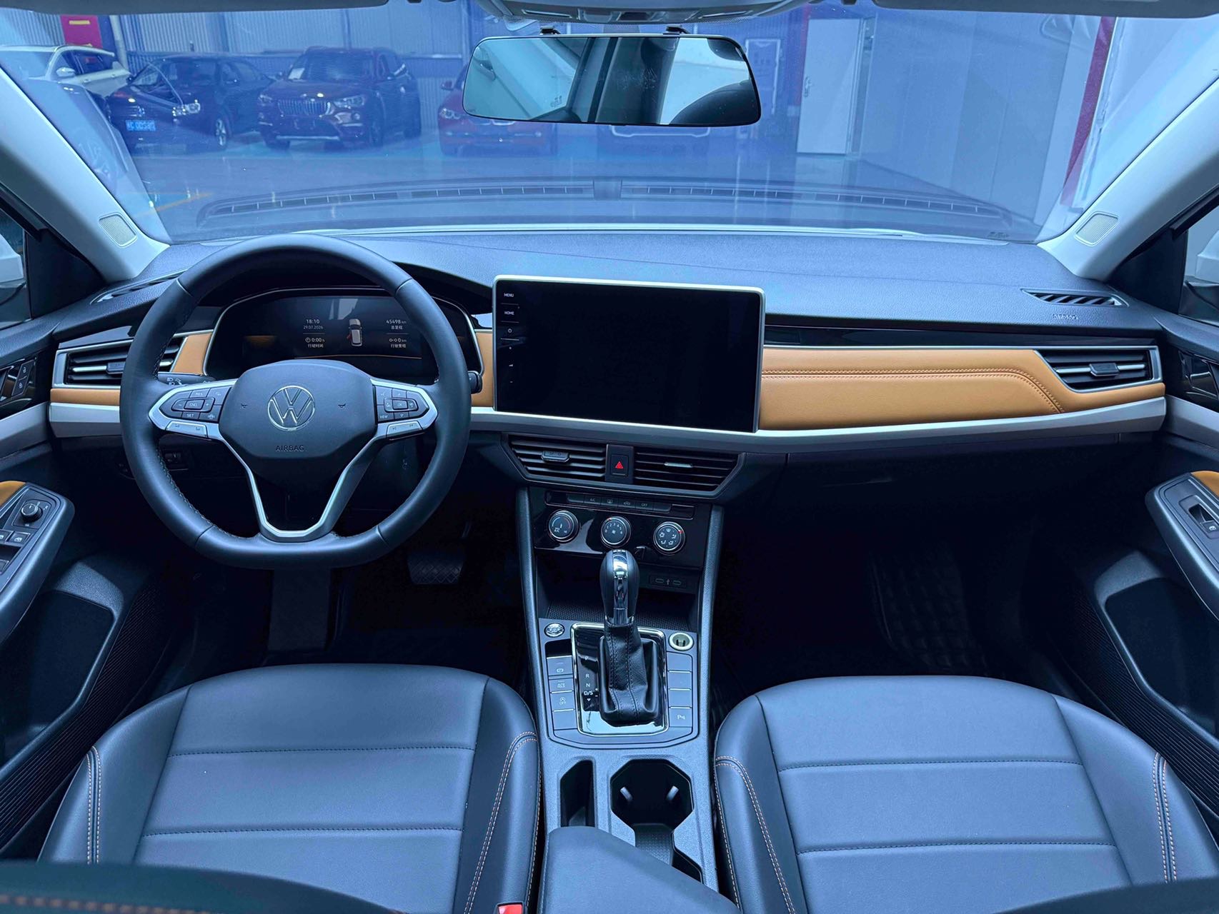 Volkswagen Bora 2022 car image #7