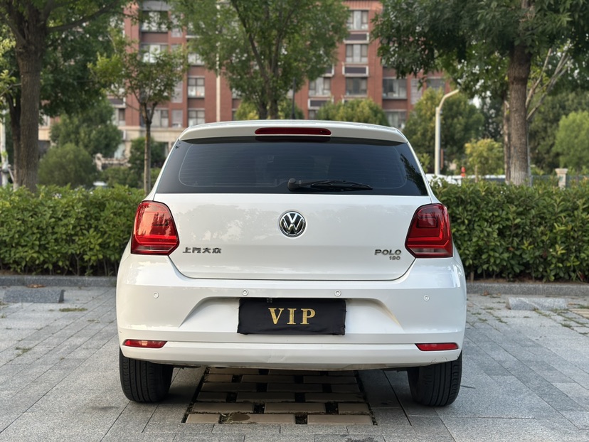 Volkswagen Polo 2018 car image #8