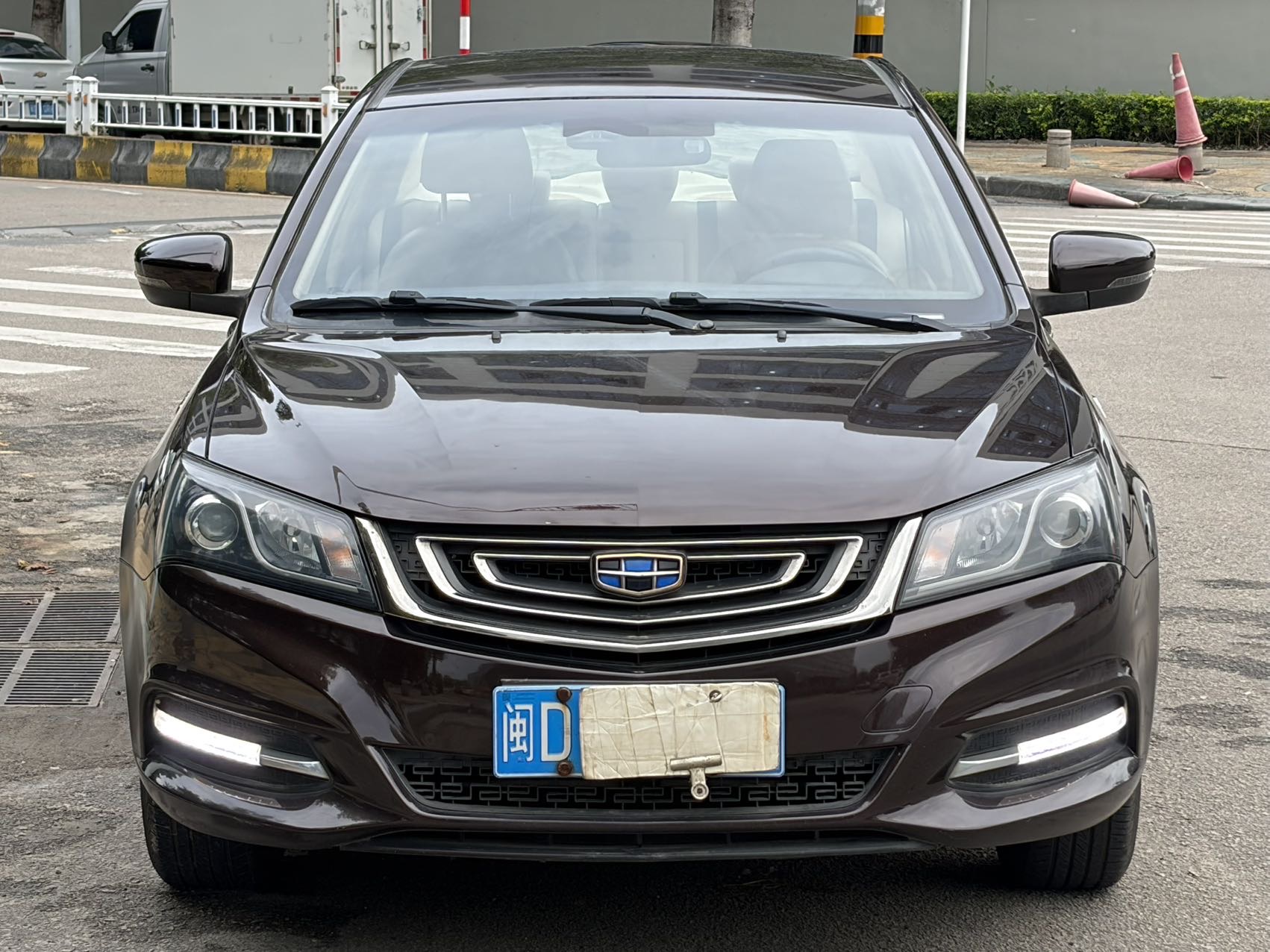 GEELY Emgrand 2017 #2 GEELY Emgrand 2017 car image #2