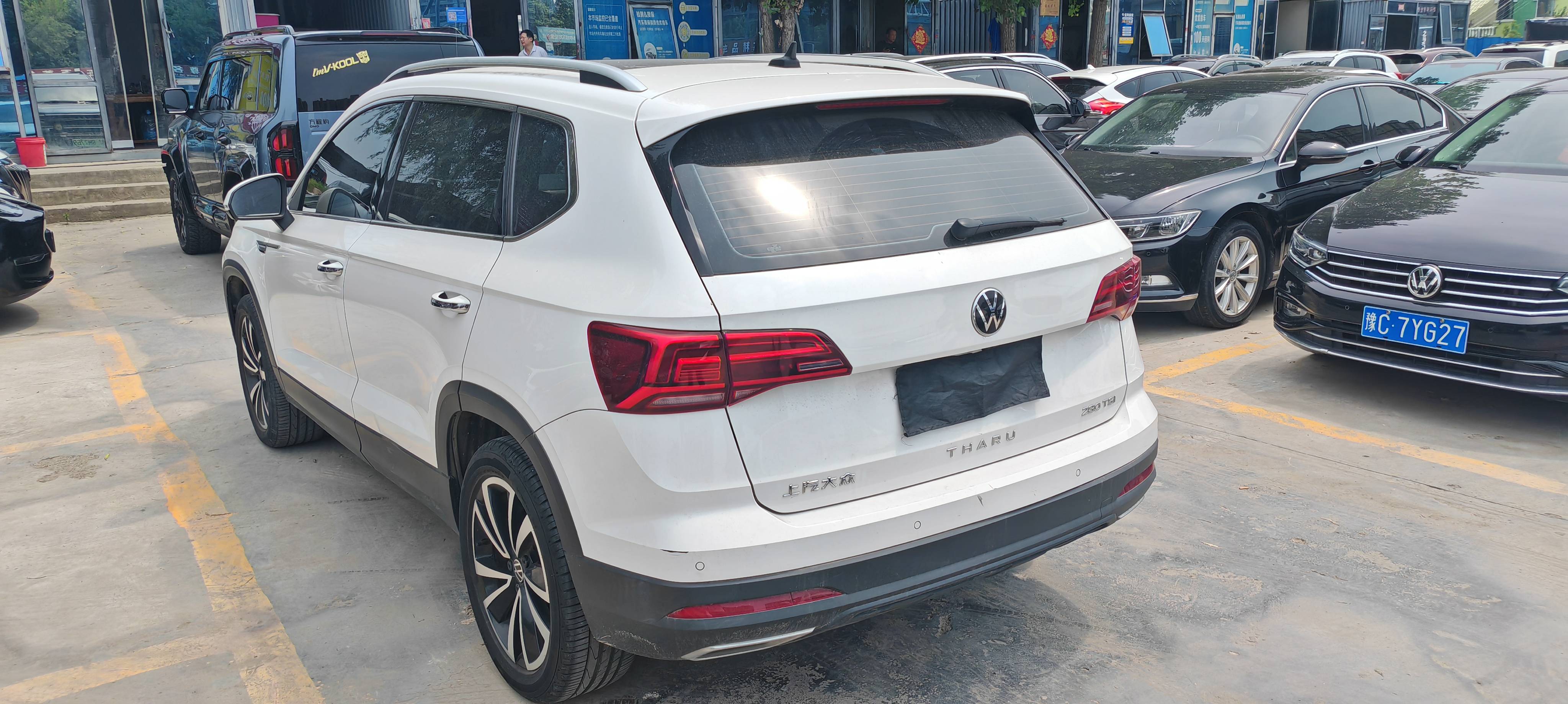 Volkswagen Tharu 2021 car image #9