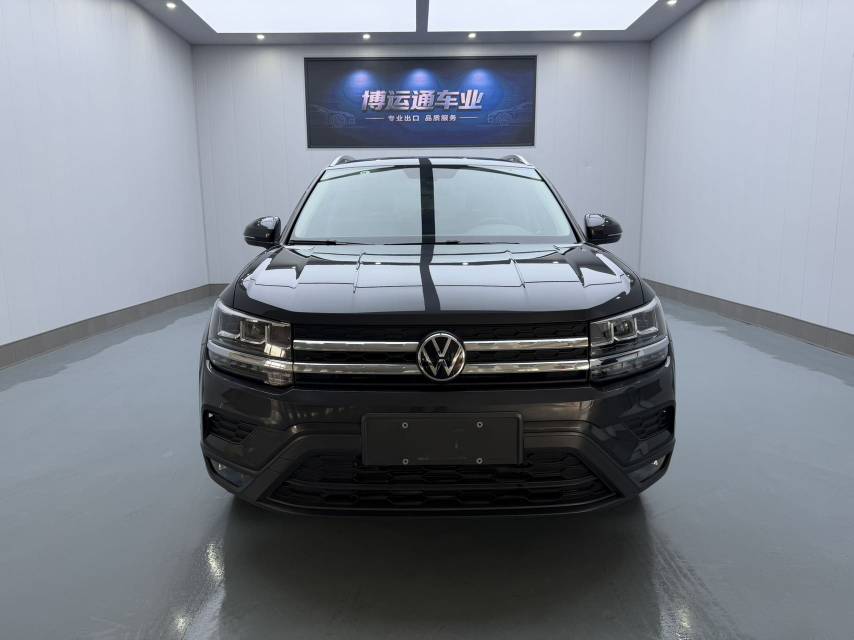 Volkswagen Tharu 2022 car image #2