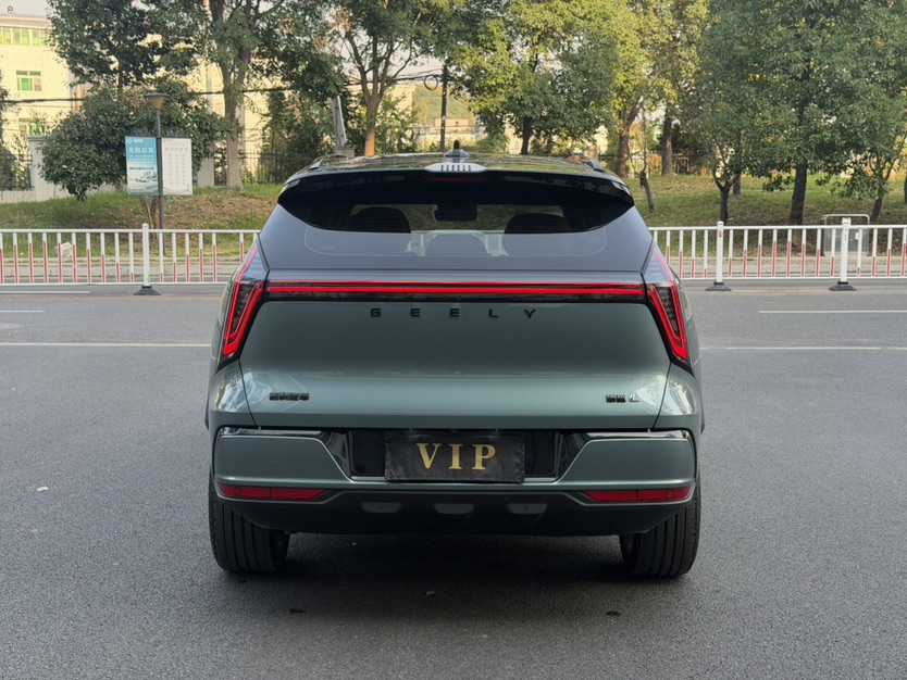 GEELY Boyue L 2025 immagine di auto #6