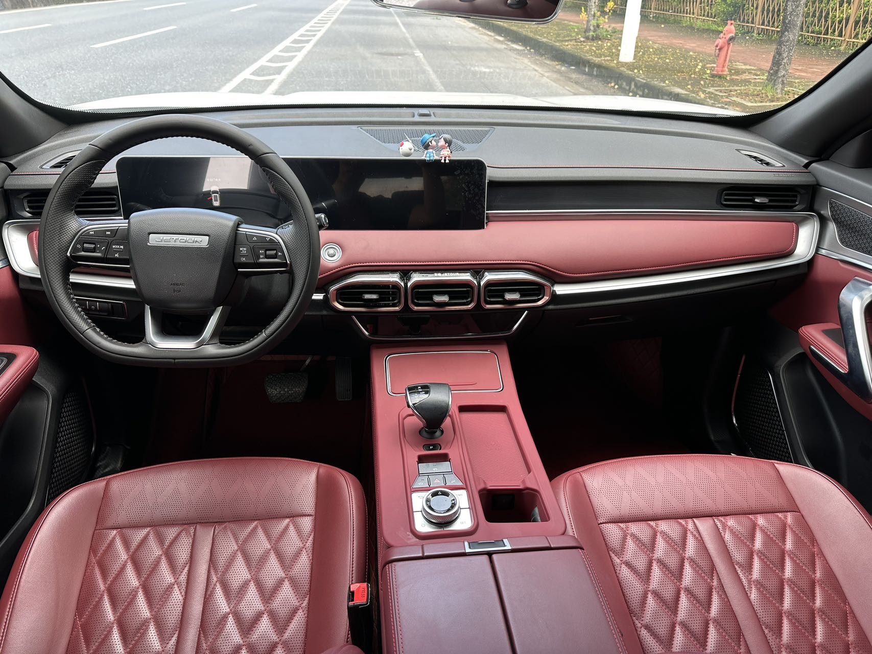 Jetour X70 PLUS 2024 #4 Jetour X70 PLUS 2024 car image #4