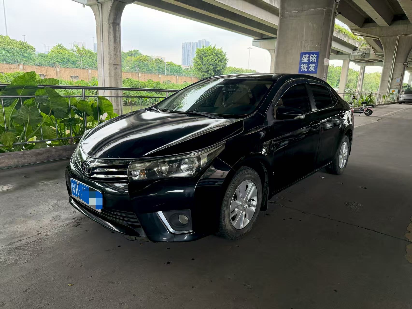 2014 2014 car image