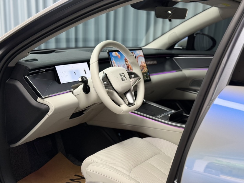 BYD HanL 2025 imagem de carro #3