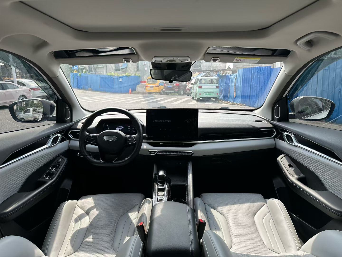 GEELY Coolray 2025 immagine di auto #8