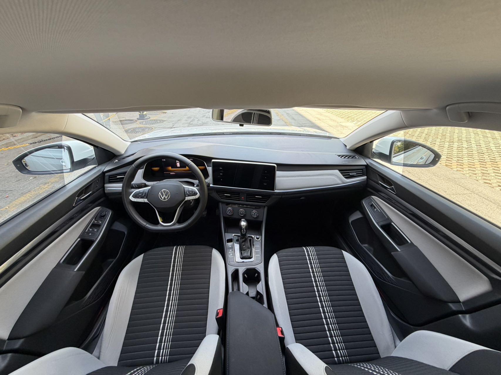 Volkswagen Bora 2024 car image #8