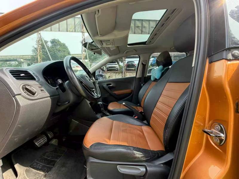 Volkswagen Polo 2015 صورة سيارة #7